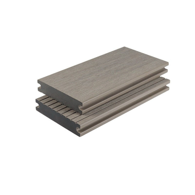 Papan Panel Plastik Kayu Solid Abu-abu Kelembaban Anti - Korosi - Dekorasi Halaman Bukti 145x30mm