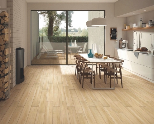 tahan aus 150x900mm lantai dalam ruangan pita porselen kayu untuk kamar tidur coklat dan abu-abu